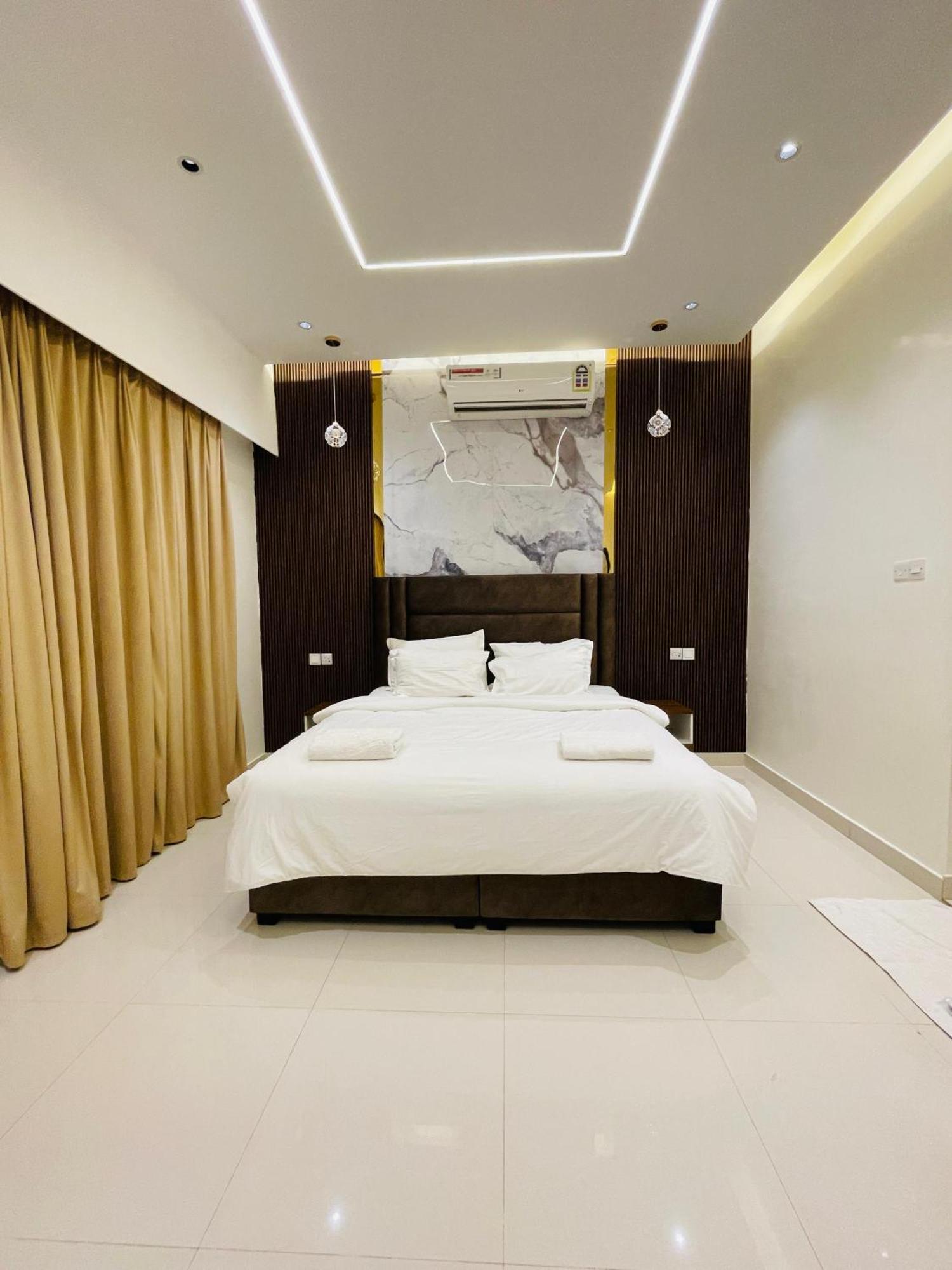 Mabahj Garnatha Hotel Apartments Suhar Exterior foto