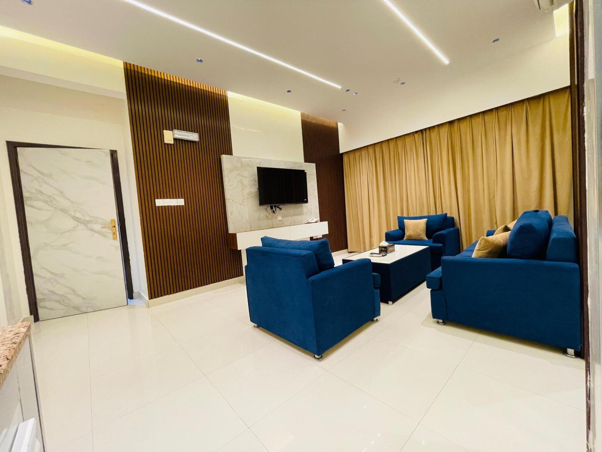 Mabahj Garnatha Hotel Apartments Suhar Exterior foto