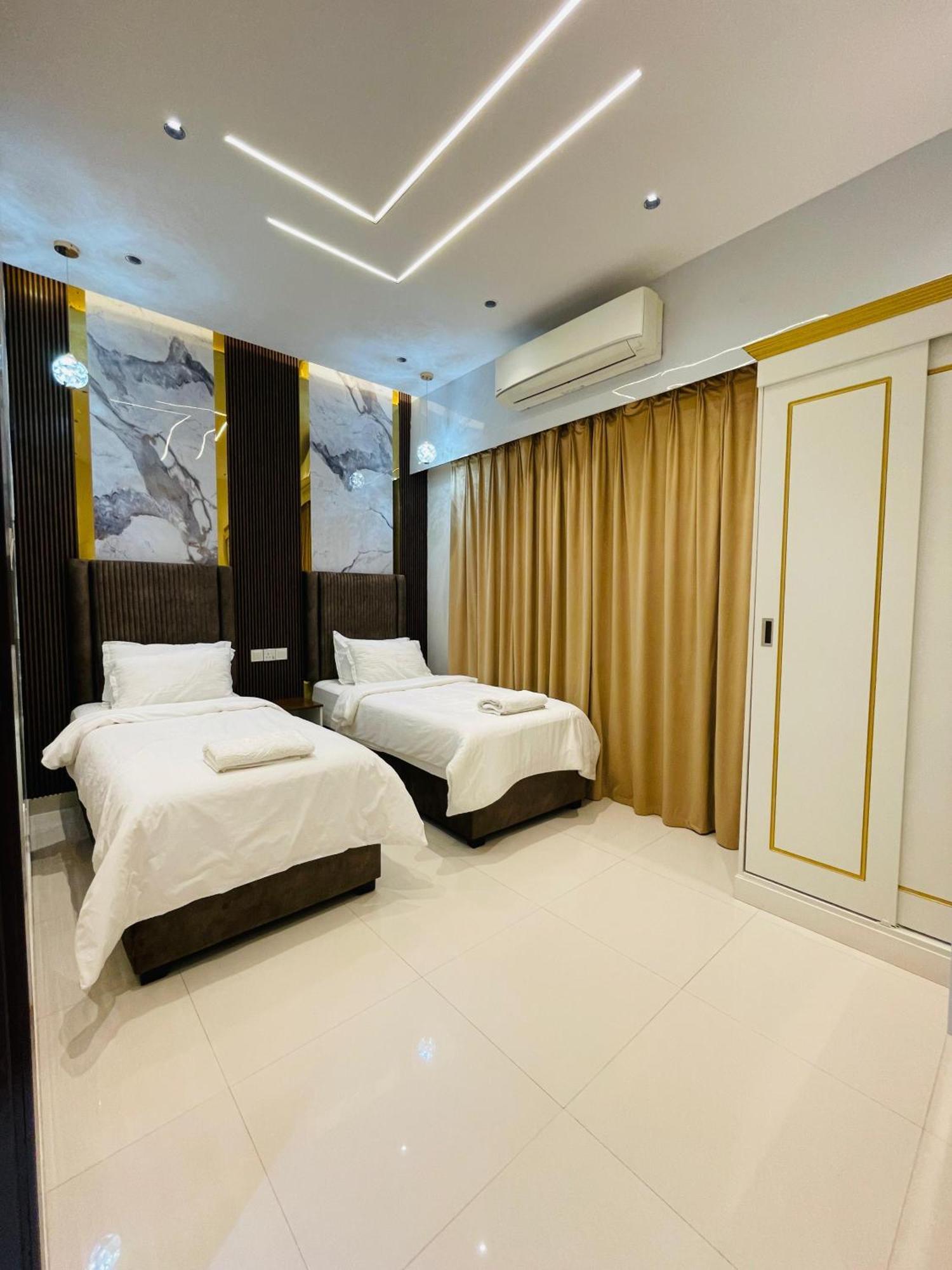 Mabahj Garnatha Hotel Apartments Suhar Exterior foto